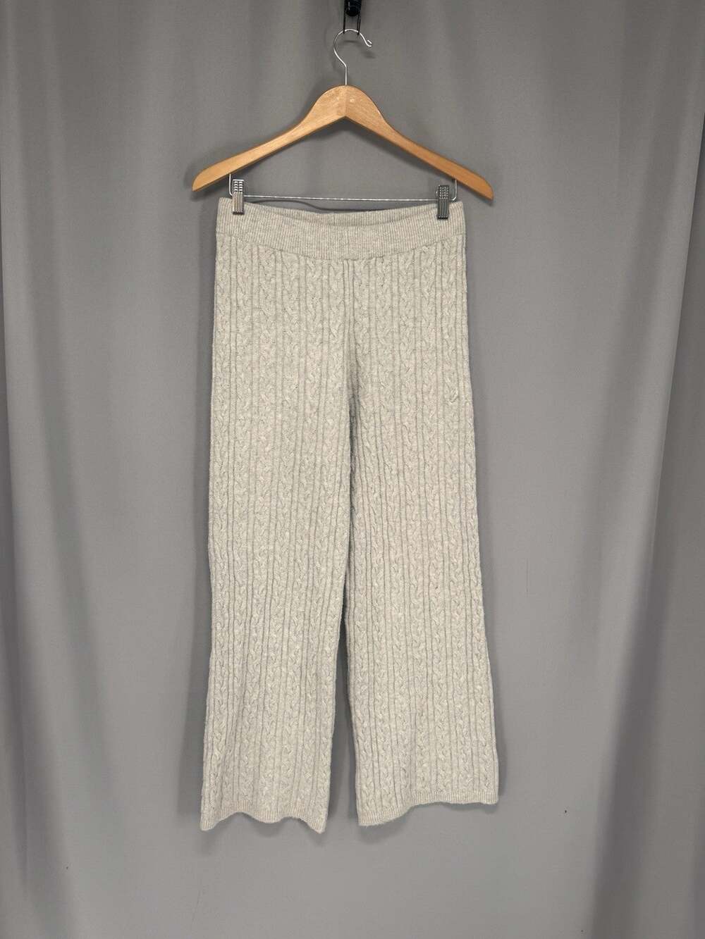 Knit Wide Leg Sweatpants Women’s Gray Cable Knit Cozy Ski Lodge Loungewear